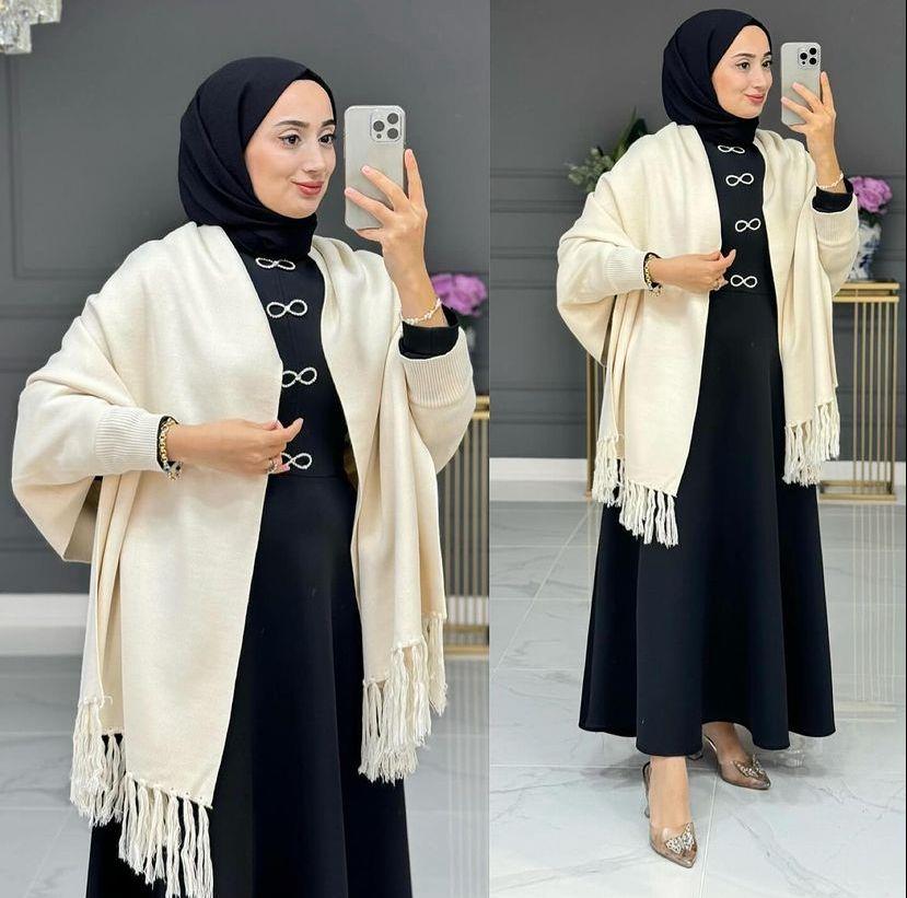 KADIN KREM UCU PÜSKÜLLÜ TRİKO PRENSES MODEL ŞAL PANÇO