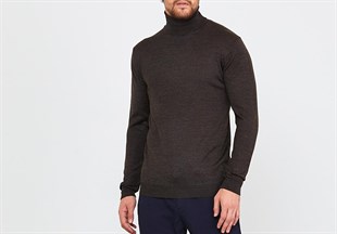 ERKEK BALIKÇI BOĞAZLI RAHAT KALIP İNCE YÜN TRİKO KAHVERENGİ KAZAK