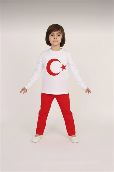 Erkek Çocuk Uzun Kol Ay Yıldız Baskılı Tişört Keten Pantolon Takım Okul Gösteri 23 Nisan 29 Ekim 