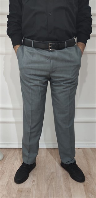 Erkek Klasik Kesim Pileli Kumaş Pantolon