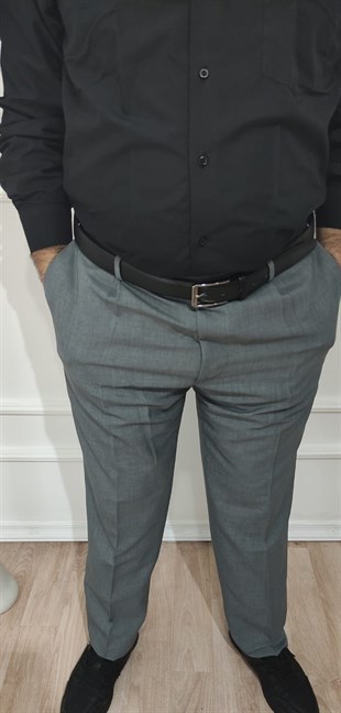 Erkek Klasik Kesim Pileli Kumaş Pantolon