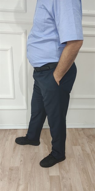 Erkek Klasik Kesim Pileli Kumaş Pantolon