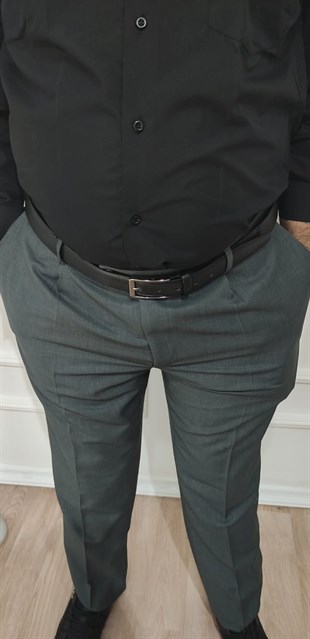 Erkek Klasik Kesim Pileli Kumaş Pantolon