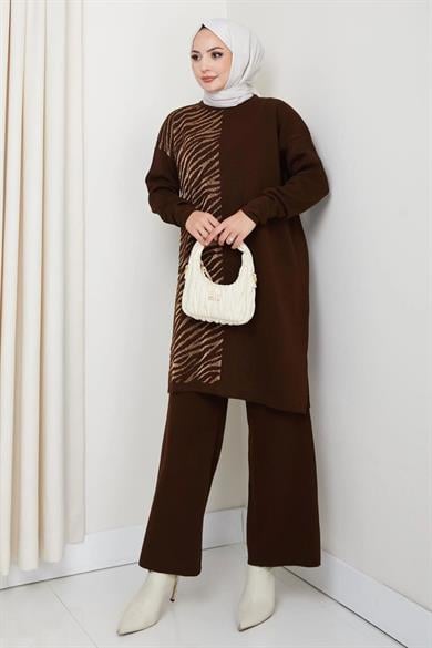 Kadın Kahverengi Zebra Desenli Triko Tunik – Uzun Kol Rahat Kalıp