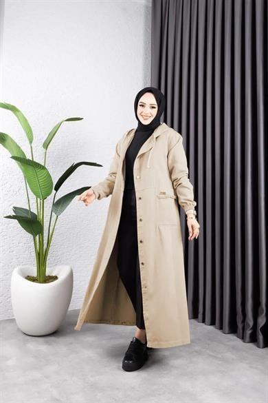 Kadın Bej Kapüşonlu Cepli Püsküllü Düğmeli Kot Kap