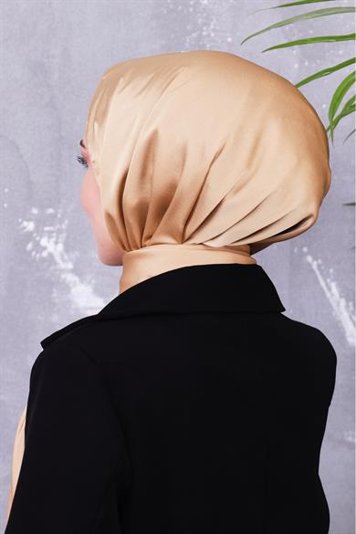 Kumsal Şal Altın Sarı