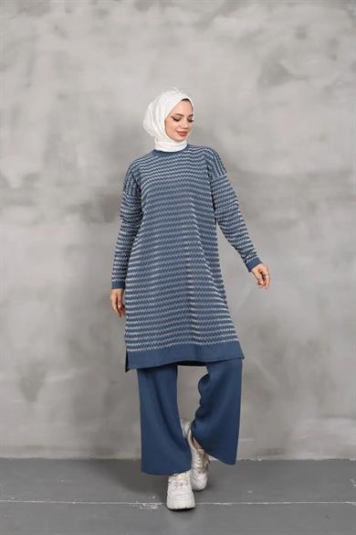 KADIN MODEST YAN ÇİZGİ DESENLİ SİMLİ İNDİGO TRİKO TUNİK