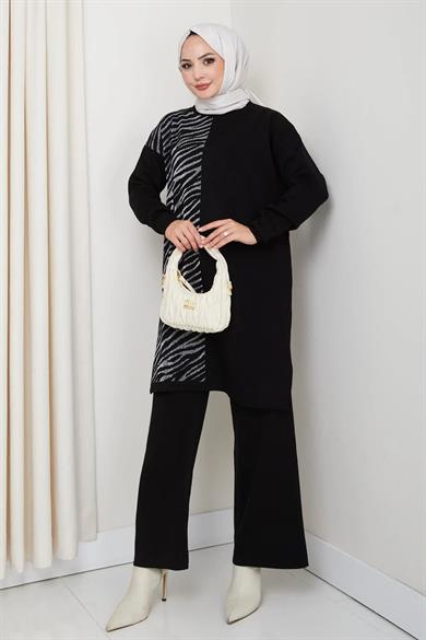 Kadın Siyah Zebra Desenli Triko Tunik – Uzun Kol Rahat Kalıp