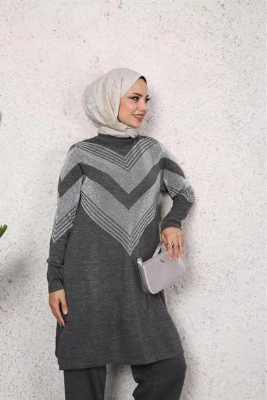 KADIN UZUN BİSİKLET YAKA TRİKO KENDİNDEN simli DESENLİ TUNİK TRİKO KAZAK