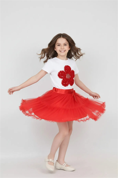 Kız Çocuk Kırmızı Papatya Tişört Kırmızı Beli Saten Fırfırlı Etek Takım 23 Nisan Gösteri Kıyafeti