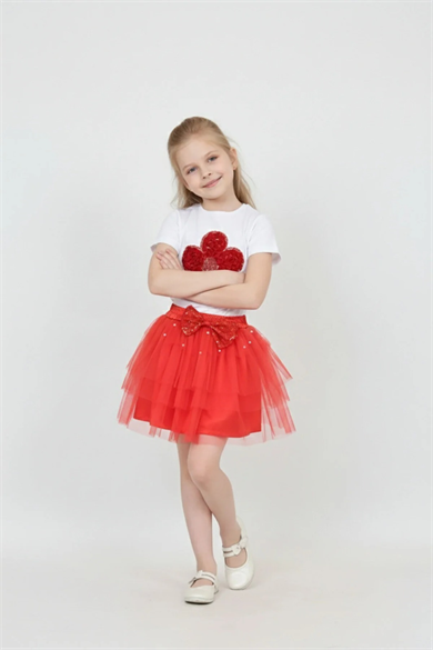 Kız Çocuk Kırmızı Papatya Tişört Kırmızı Beli Boncuk Detaylı Etek Takım 23 Nisan Gösteri Kıyafeti