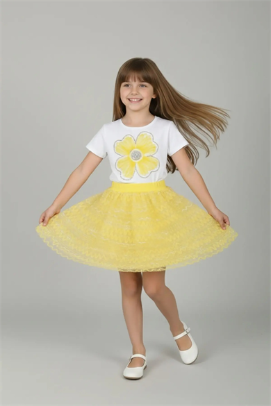 Kız Çocuk Sarı Çiçek Desenli Tişört ve Simli Tütülü Etek Takım 23 Nisan 29 Ekim Gösteri Kıyafeti