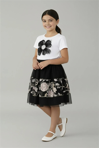 Kız Çocuk Siyah Çiçek Nakışlı Tişört ve Çiçek Desenli Tül Etekli Takım 23 Nisan 29 Ekim Gösteri