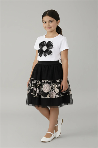 Kız Çocuk Siyah Çiçek Nakışlı Tişört ve Çiçek Desenli Tül Etekli Takım 23 Nisan 29 Ekim Gösteri