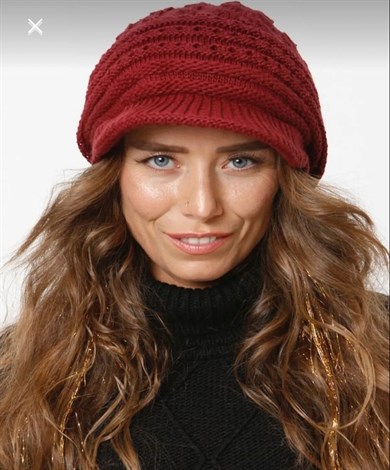 SİPERLİ ASTARLI TRİKO ÖRGÜ BERE