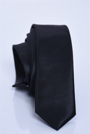 UNISEX ÇOCUK KENDİNDEN AYARLAMALI DÜZ SİYAH SATEN KRAVAT