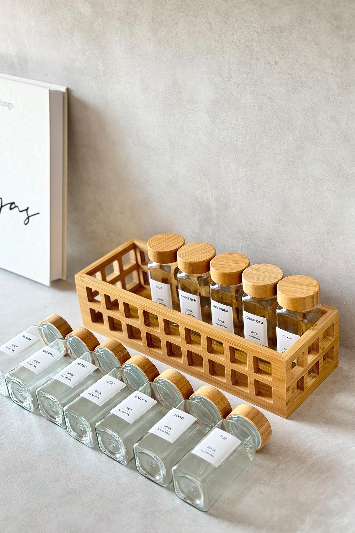 Bambu Standlı ve 12li Bambu Kapaklı Kare Baharatlık Seti