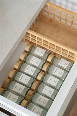 12li Bambu Kapaklı Kare Baharatlık Seti (25 adet etiket)