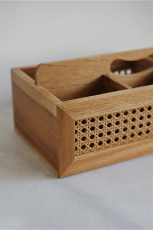 6 Bölmeli Akasya Hazeran Detaylı Organizer (18 x 36 cm)