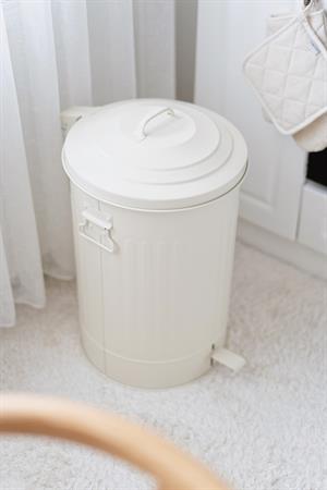 Galvaniz Krem Pedallı Çöp Kovası 37 Litre