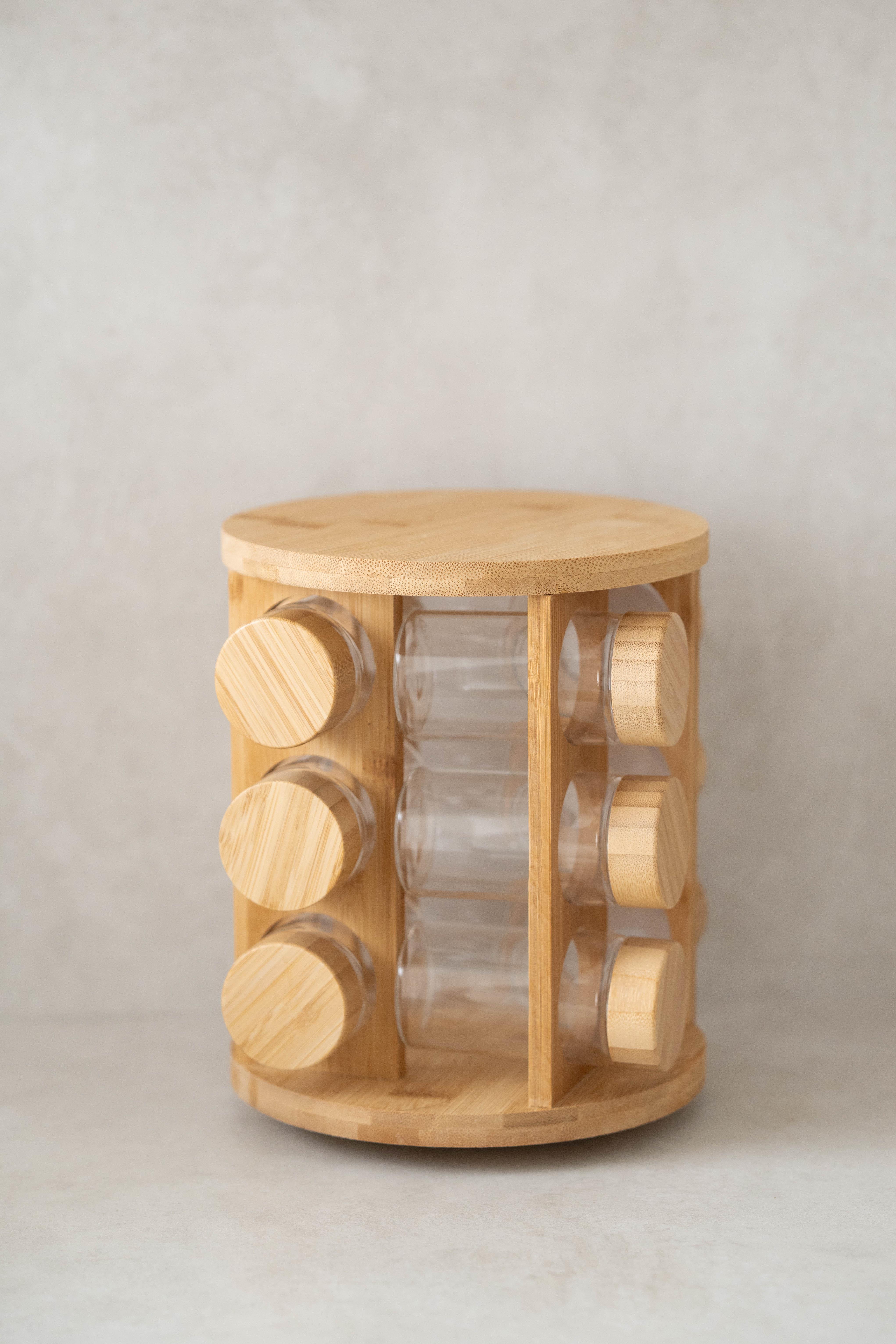 12'li Bambu Kapaklı Yuvarlak Borsilikat Cam Döner Standlı Kavanoz Seti(25 adet etiket)