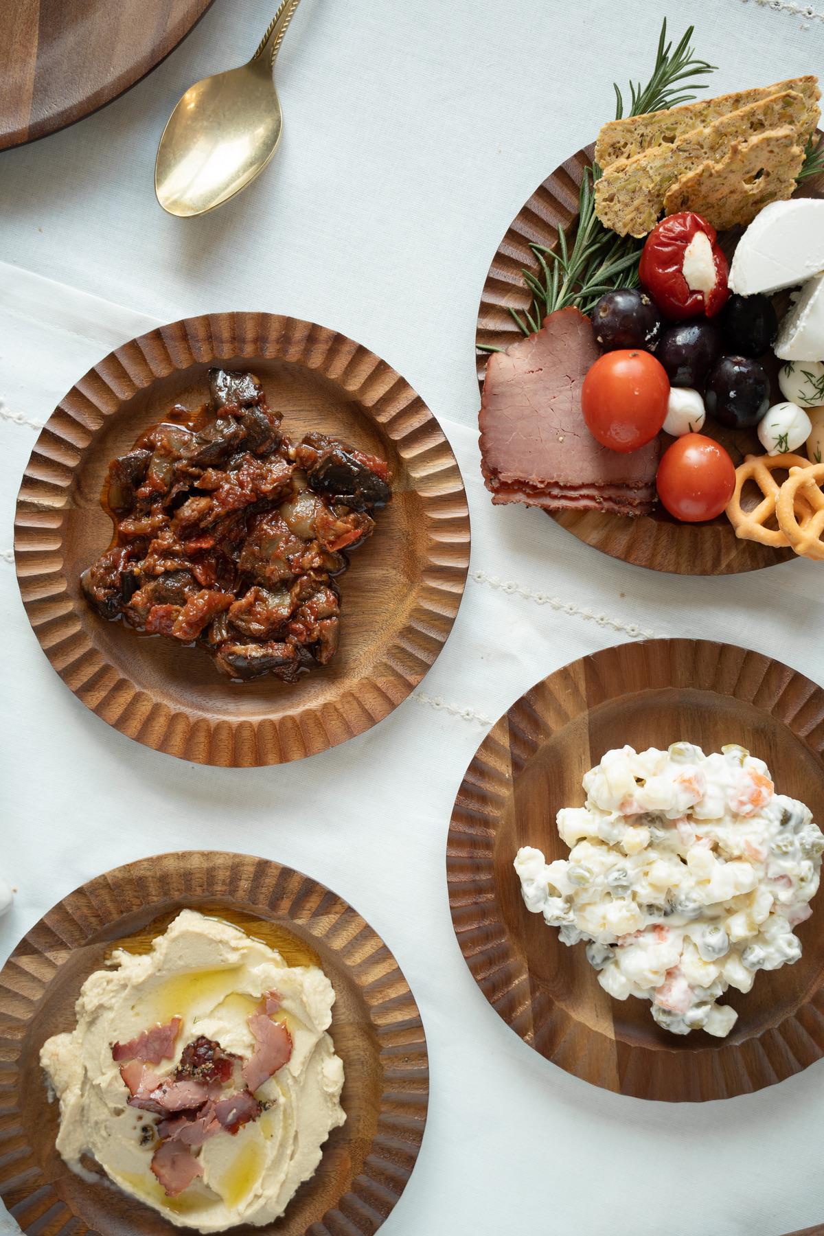 4'lü Akasya Kenar Detaylı Meze Tabağı