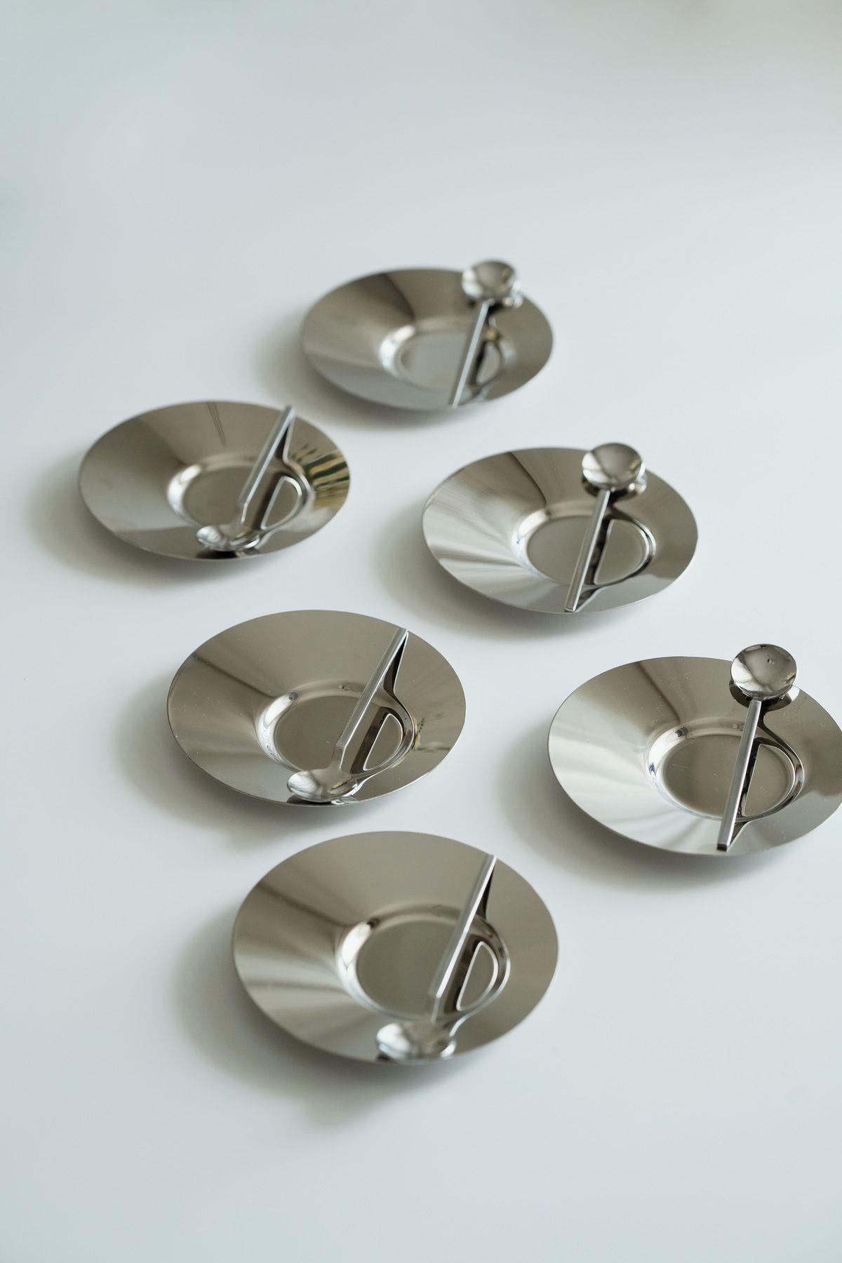 6'lı Metal Çay Tabağı ve Metal Çay Kaşık Seti (Paslanmaz Çelik)