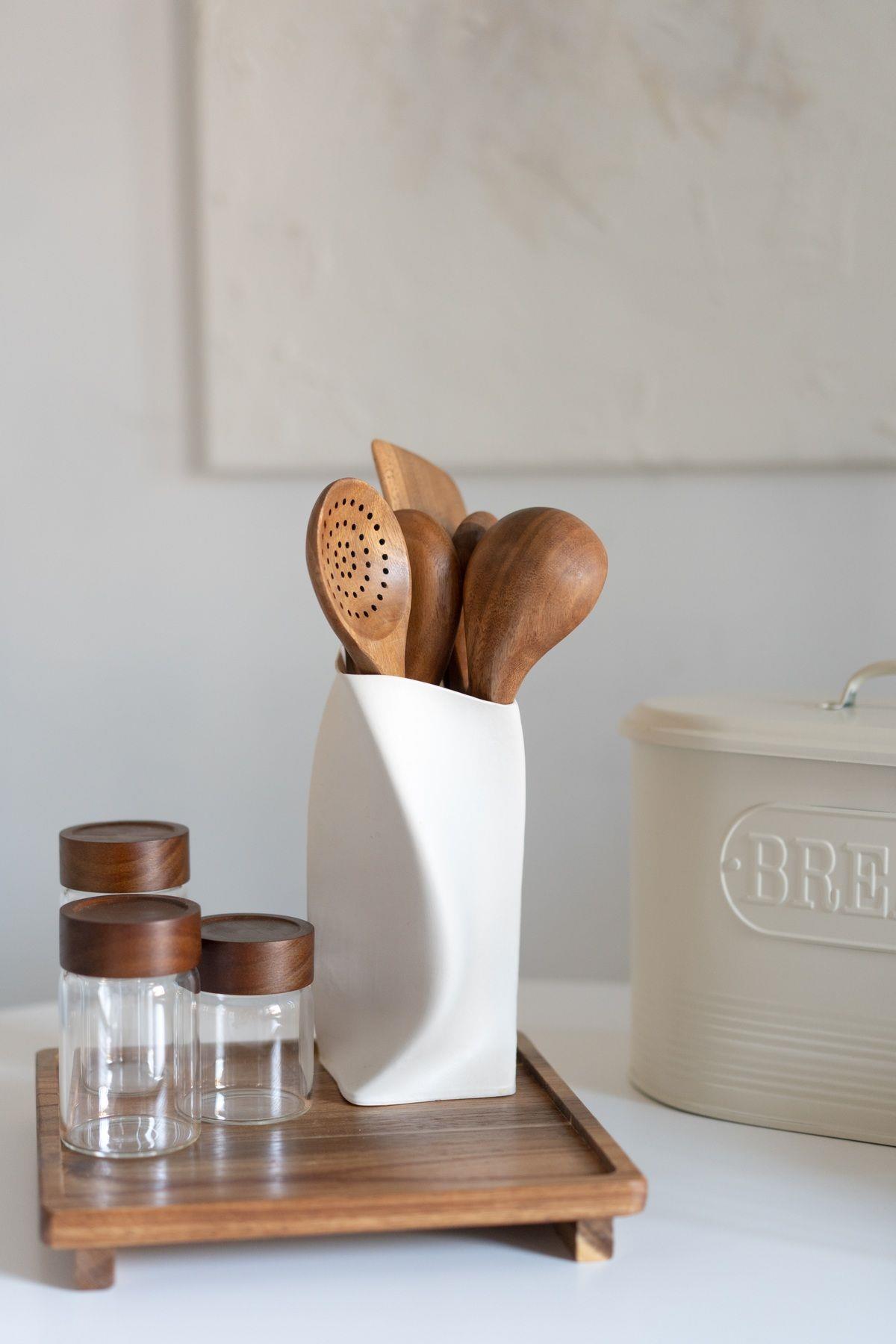 Akasya Ayaklı Stand