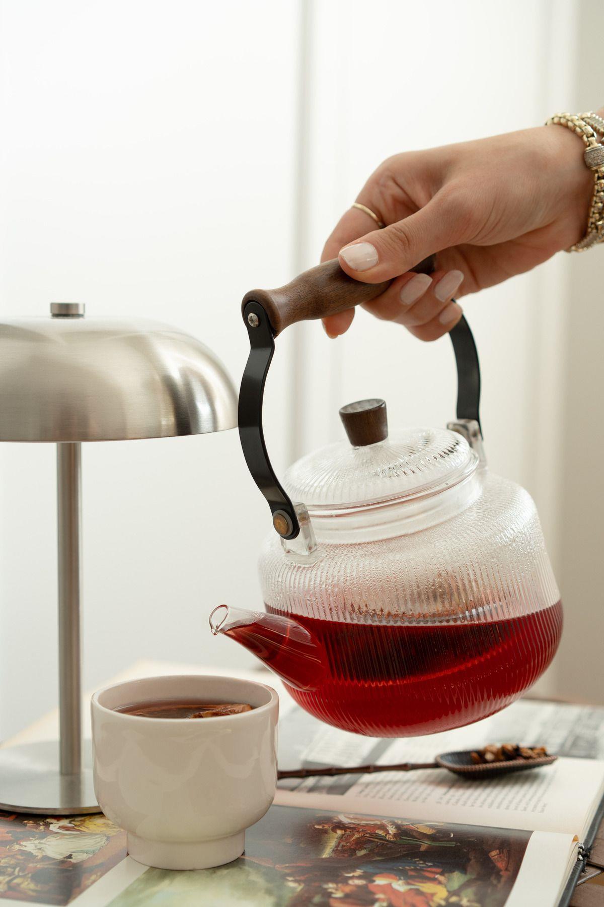 Ceviz Kulp Detaylı Çizgili Model Cam Süzgeçli Demlik (1000ml)