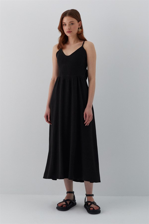 Arkadan Bağlamalı Askılı Midi Elbise Siyah