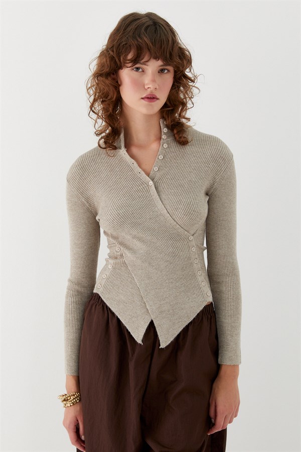 Belden Düğmeli Kazak Vizon