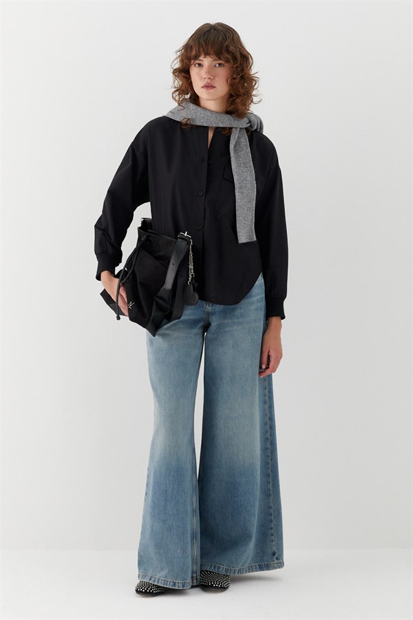 Cep Detaylı Basic Gömlek Siyah