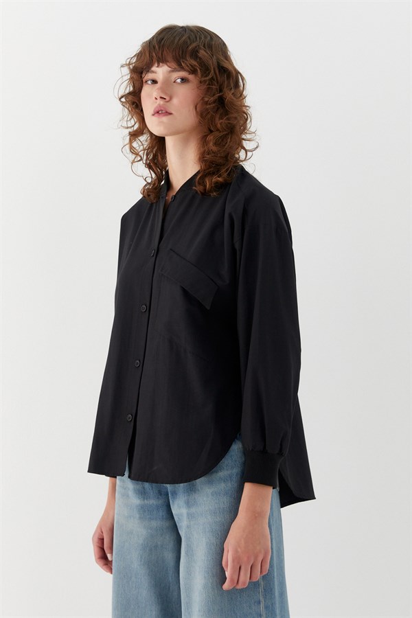 Cep Detaylı Basic Gömlek Siyah