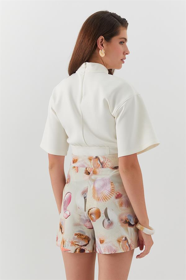 Cepli Desenli Şort Bej