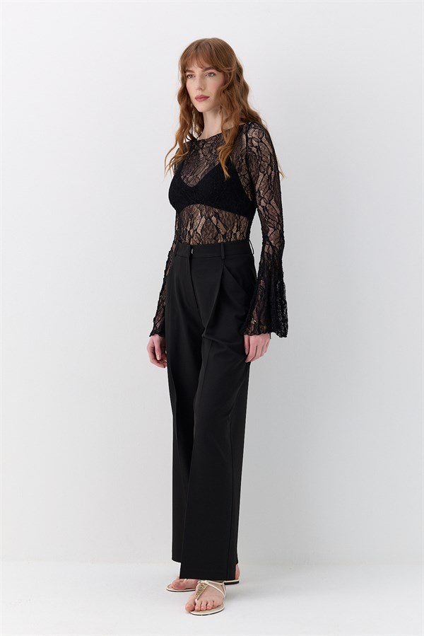 Dantel Asimetrik Romantik Kol Bluz Siyah