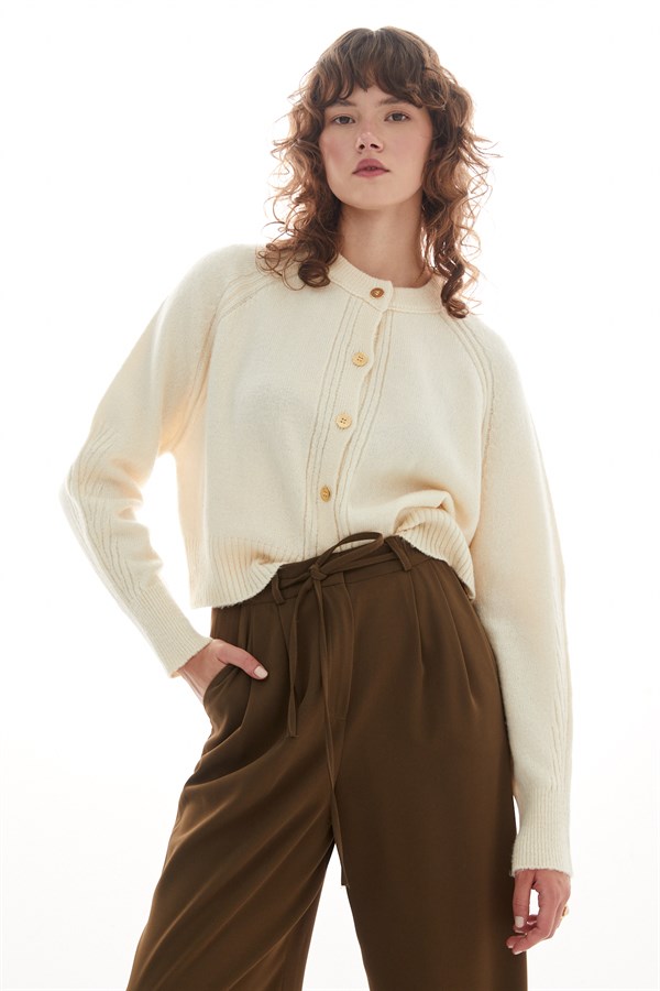 Dikiş Detaylı Triko Hırka Krem