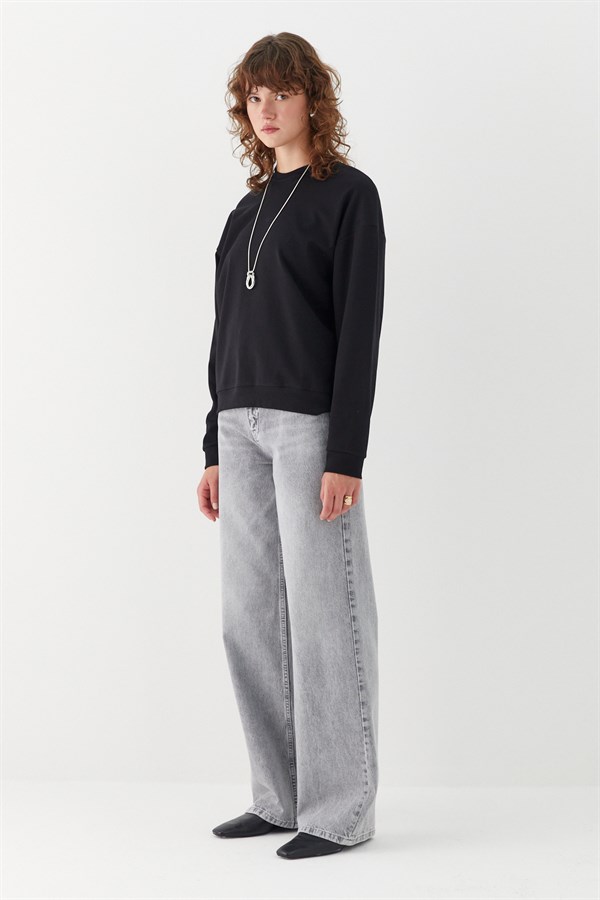 Düz Basic Bisiklet Yaka Sweatshirt Siyah