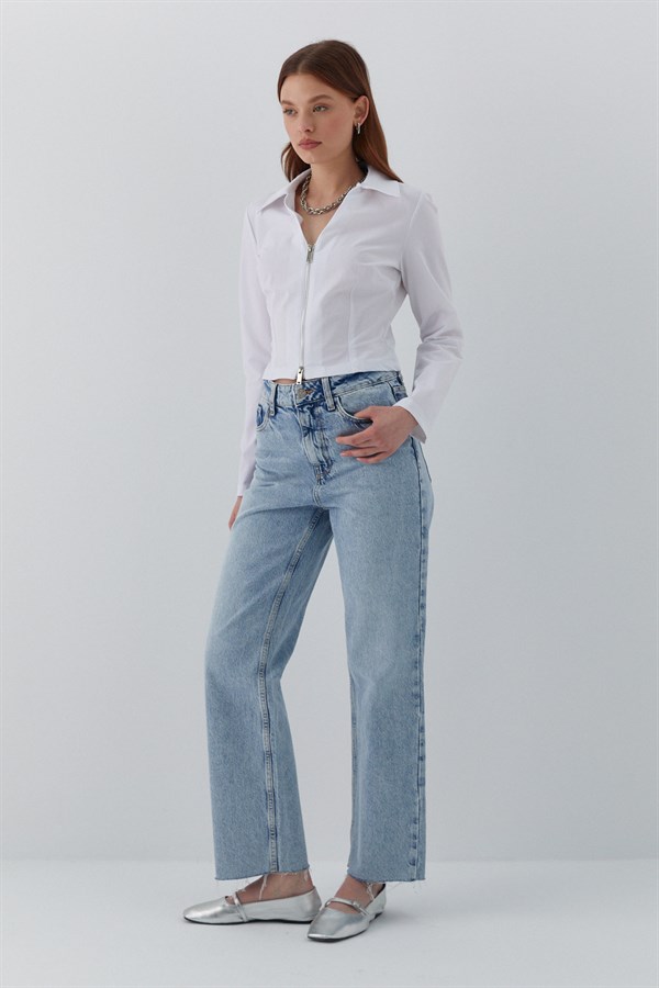 Fermuarlı V Yaka Gömlek Beyaz