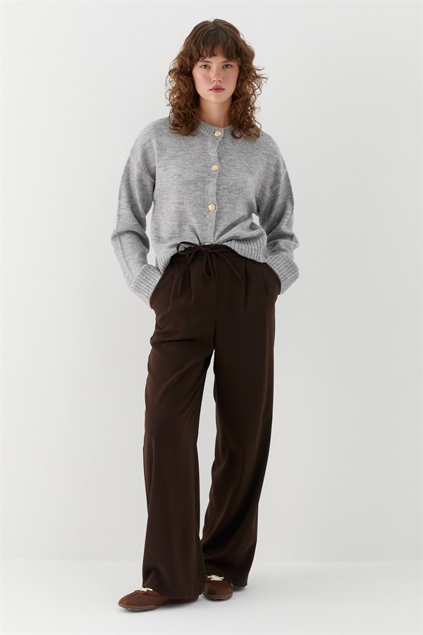 Gold Düğmeli Triko Hırka Gri