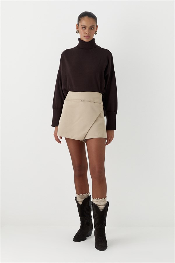 Kemer Detaylı Şort Etek Vizon