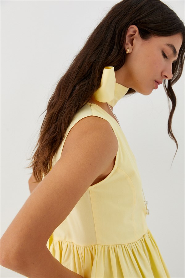 Kuşak Bağlamalı Kolsuz Bluz Sarı