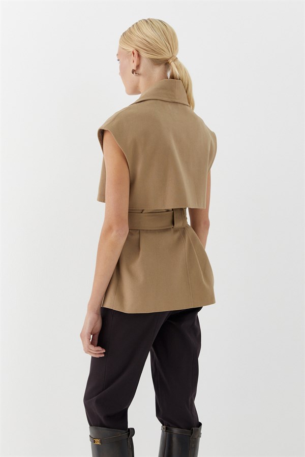 Kuşaklı Uzun Yelek Bej