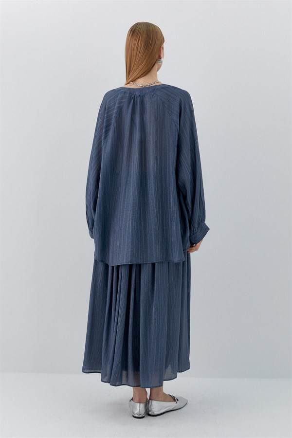 Oversize V Yaka Gömlek İndigo