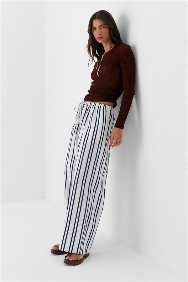 Şeritli Dökümlü Poplin Pantolon Beyaz