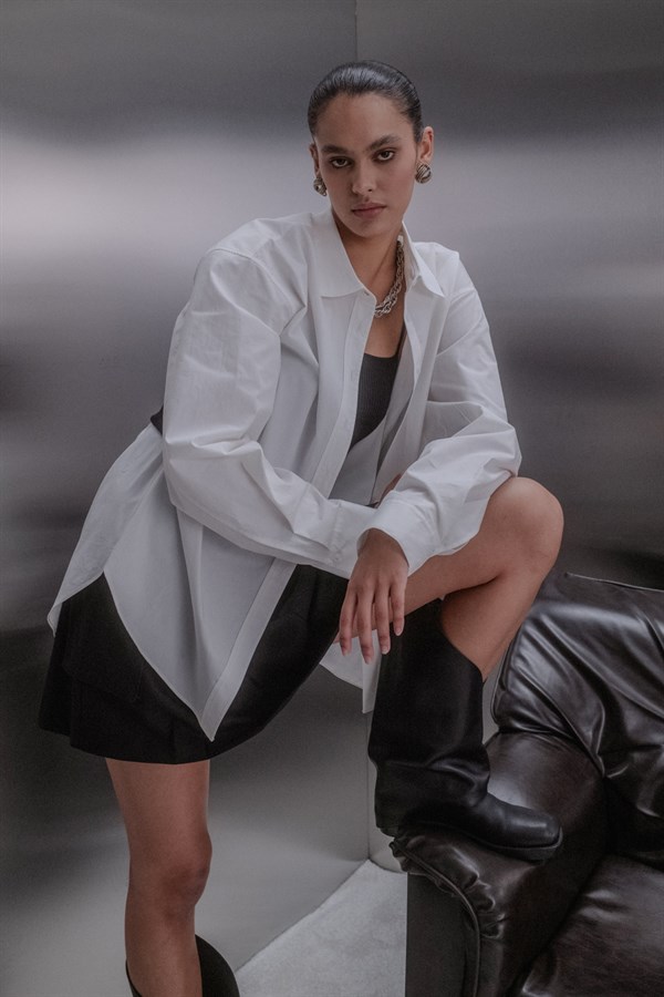 Triko Detaylı Poplin Gömlek Beyaz