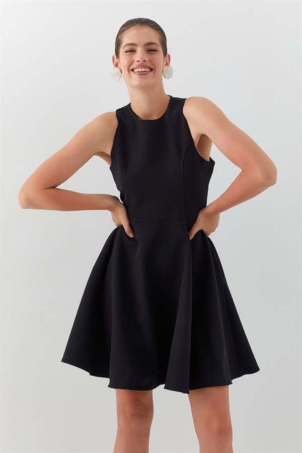 Volanlı Midi Elbise Siyah