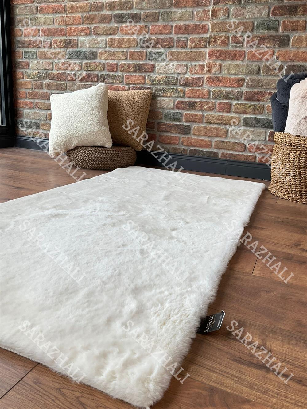 Tavşan Tüyü Post Puffy Beyaz ULTRA YUMUŞAK HALI TAVŞAN /SARAZ HALI /  sarazhali.comSARAZ HALITavşan Tüyü Post Puffy Beyaz ULTRA YUMUŞAK HALI TAVŞAN
