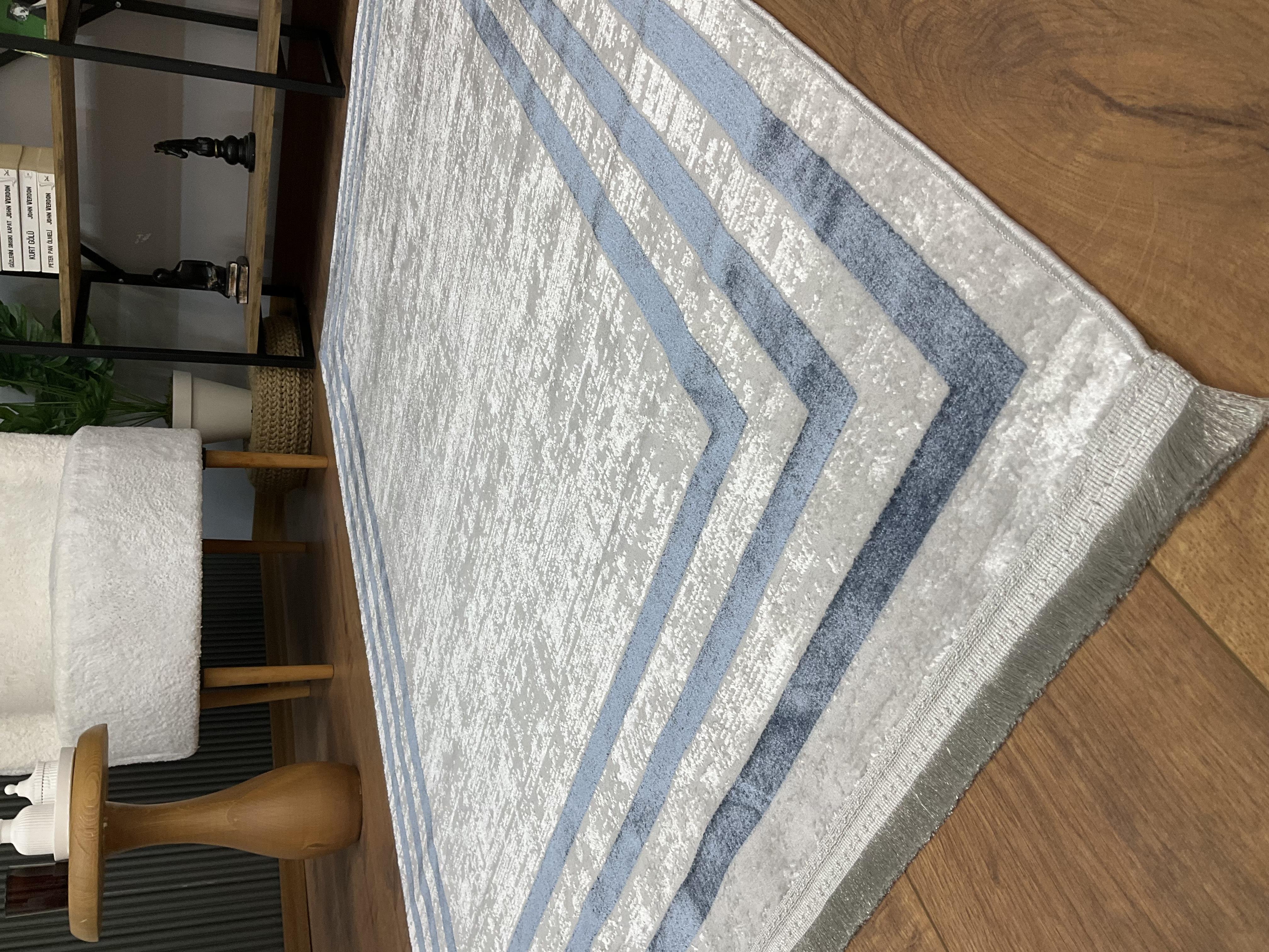 TİCİMAXSARAZ HALIÇerçeve Model Bambu Yıkanabilir Parlak Halı Mavi Çizgi