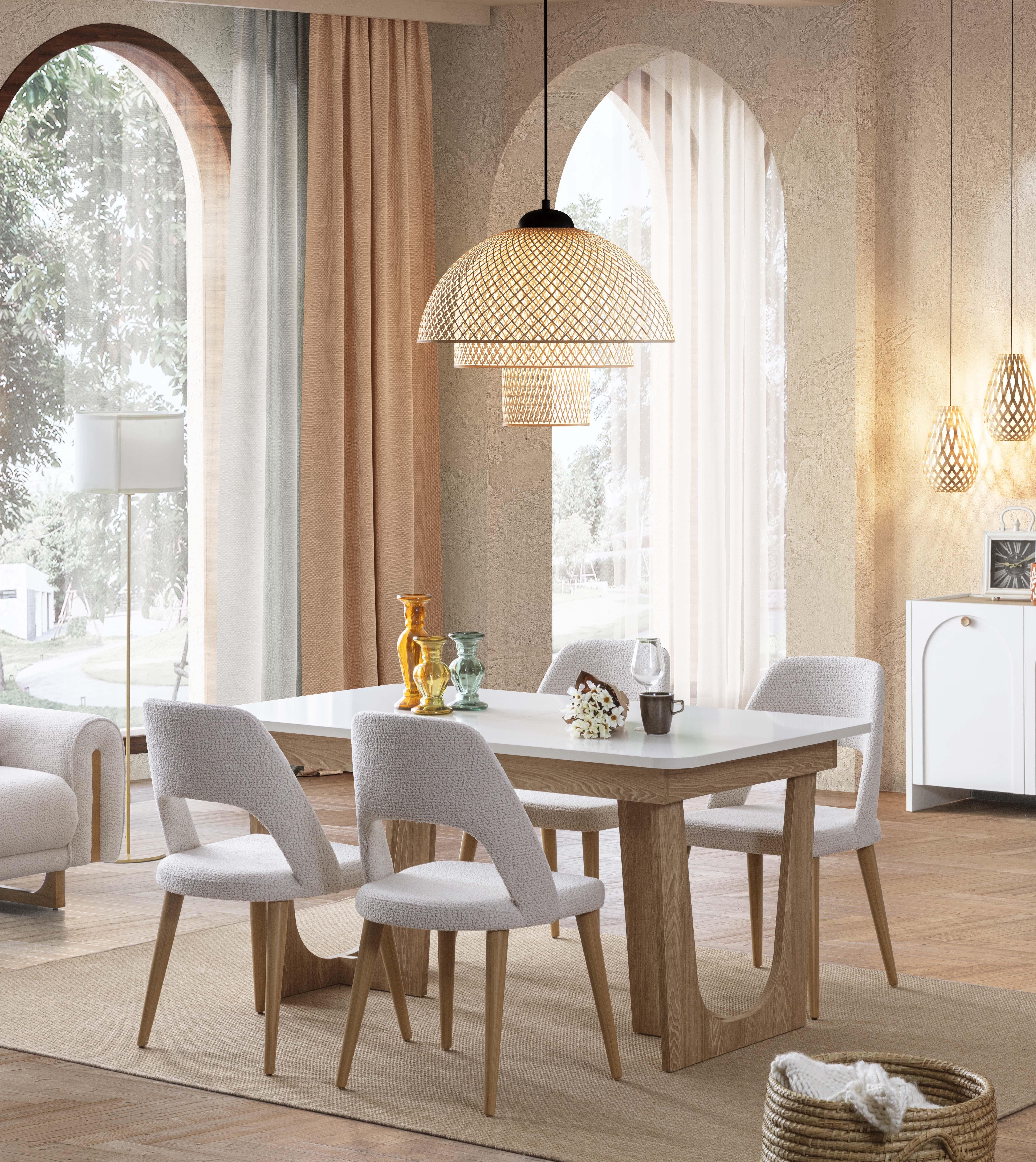 Granada  Yemek Masası