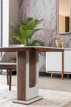 Bentley Yemek Odası Takımı